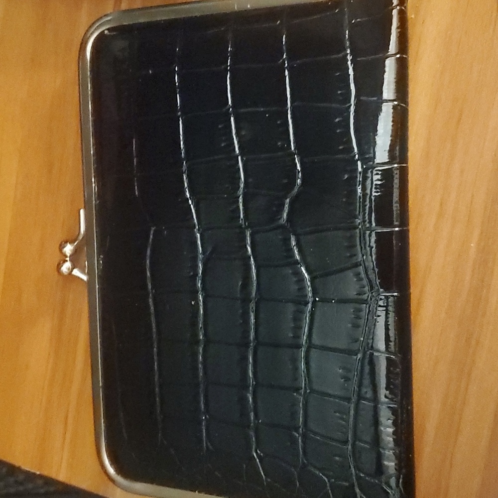 Aligator print wallet women's (black)